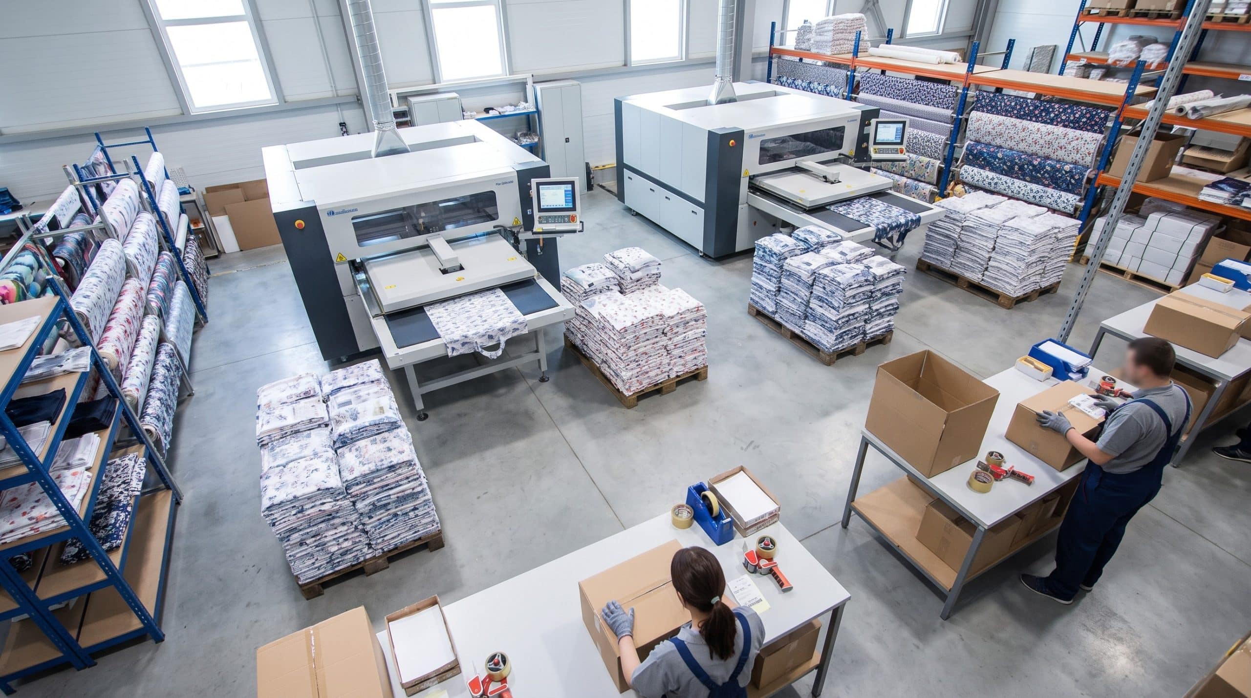 Dịch vụ Fulfillment Việt Nam: Lựa chọn nào phù hợp cho shop thời trang & xưởng sỉ? Dịch vụ fulfillment Việt Nam – xưởng sản xuất và đóng gói chuyên nghiệp